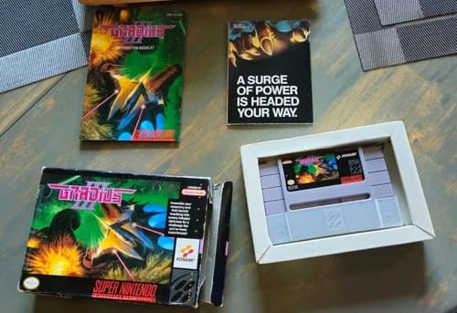 CIB Gradius 3 Authentic Super Nintendo SNES