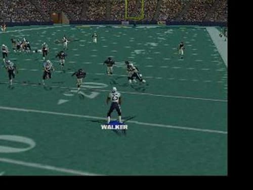 NFL Quarterback Club 2001 - Nintendo N64 Game