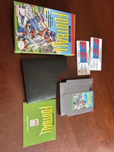 NES Play Action Football Nintendo NES CIB Complete in Box Manual Tested