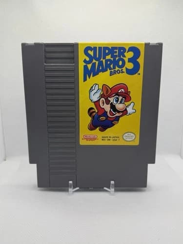 Nintendo NES Super Mario Bros. 3 1986 Cartridge Rare Clean 3 Hole NES-UM-USA-1