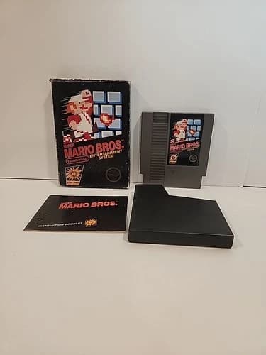 Super Mario Bros. (Nintendo NES, 1985) Five Pin Cartridge Complete In Box